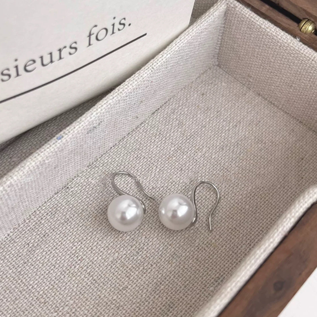 Pearl Earrings