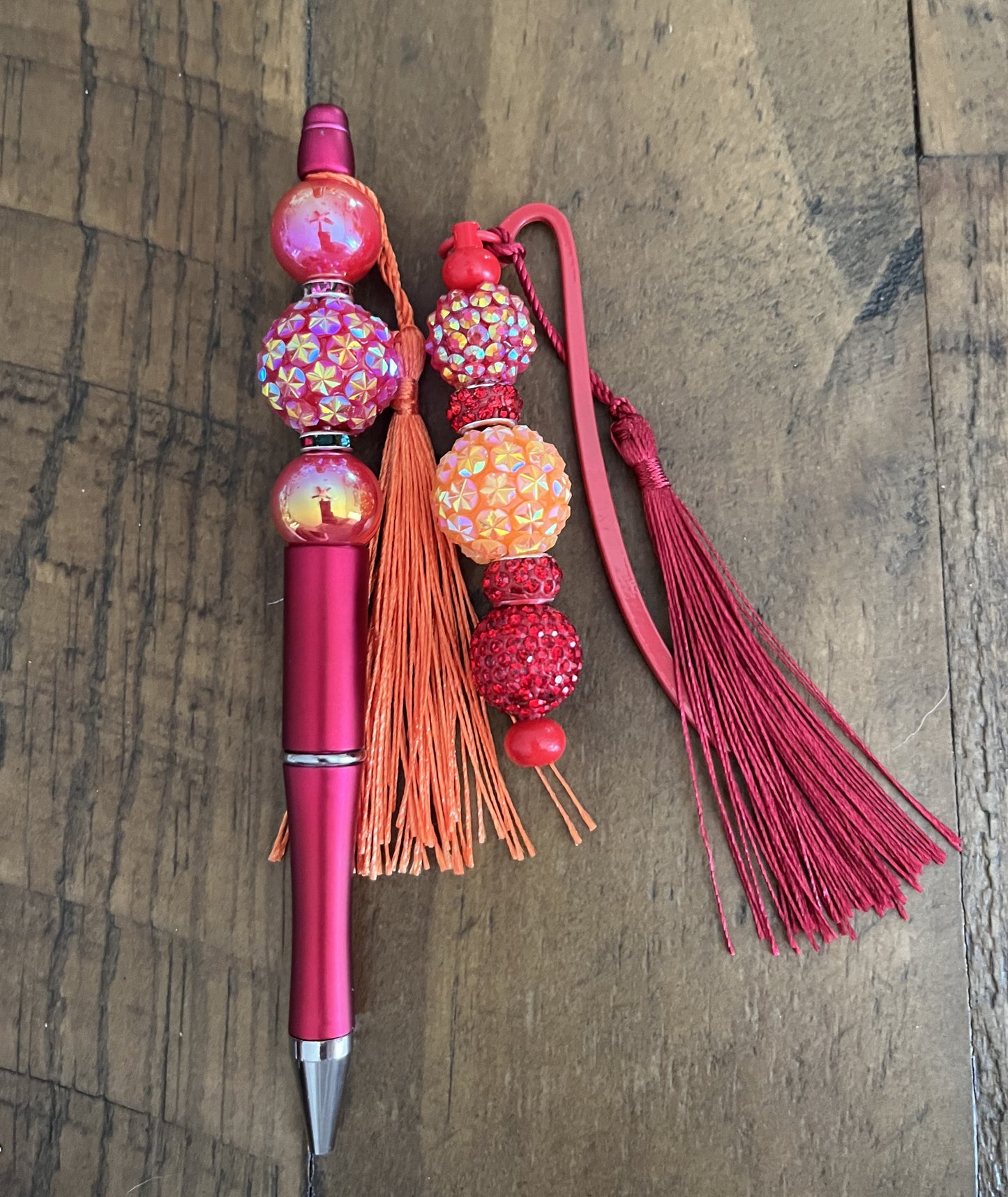 Bookmarks and Pen Set with Tassels
